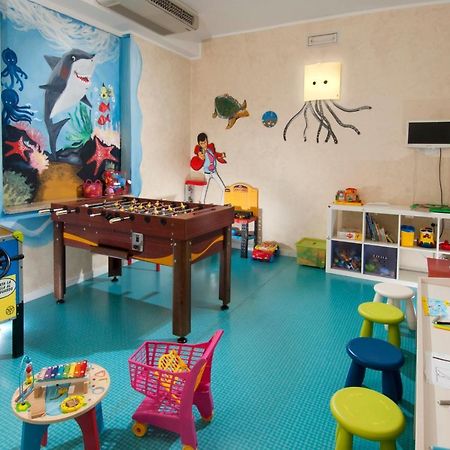 Hotel Prestige Κατόλικα Εξωτερικό φωτογραφία