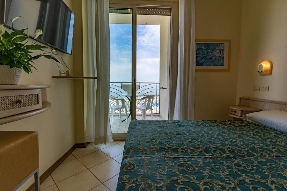 Hotel Prestige Κατόλικα Εξωτερικό φωτογραφία