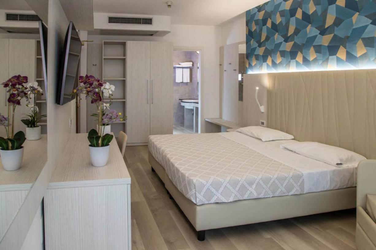 Hotel Prestige Κατόλικα Εξωτερικό φωτογραφία