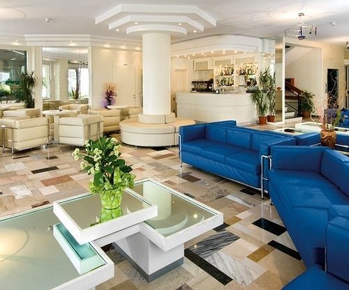 Hotel Prestige Κατόλικα Εξωτερικό φωτογραφία